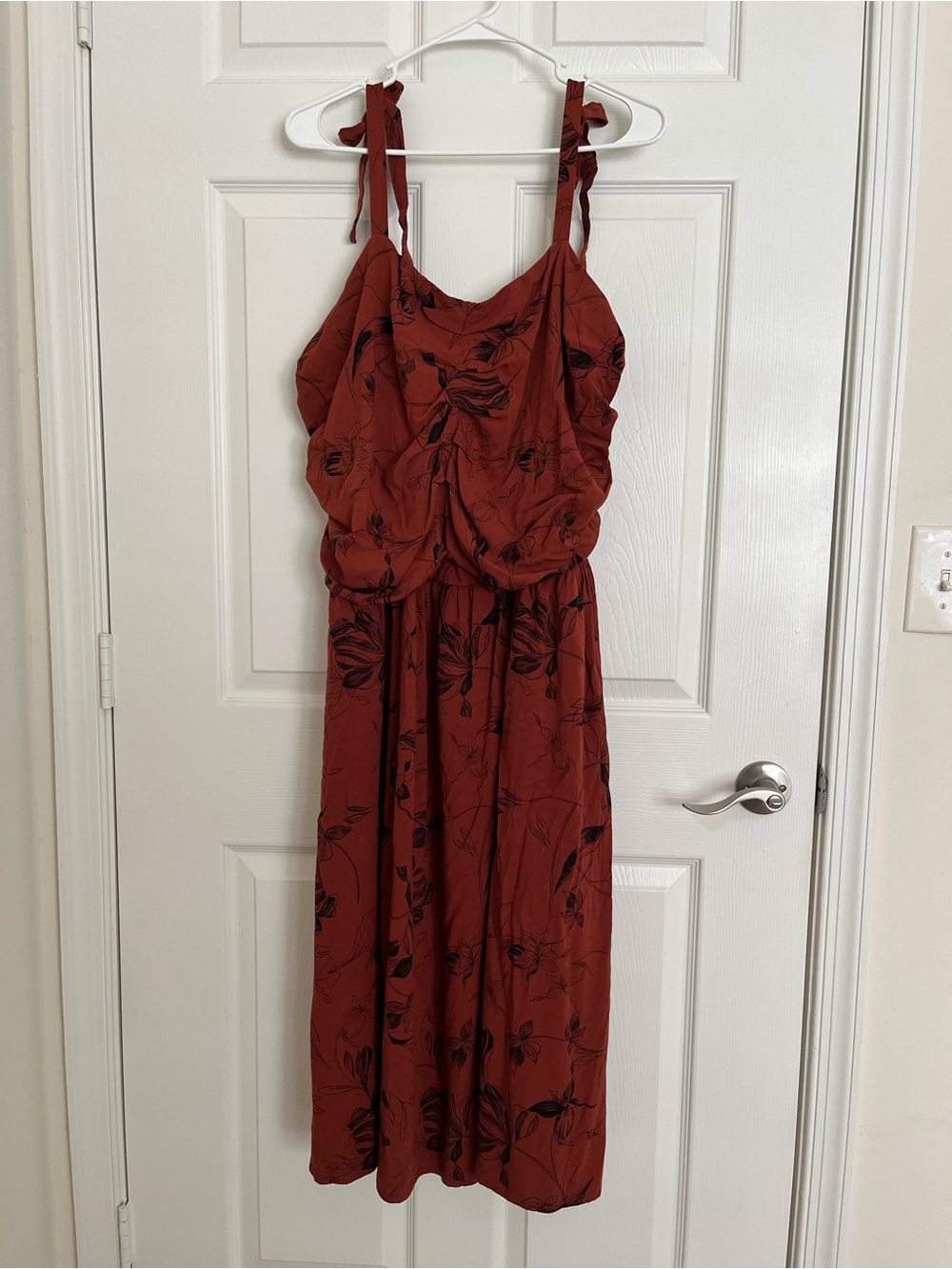 Torrid Floral Tie-Shoulder Maxi Dress, new never worn